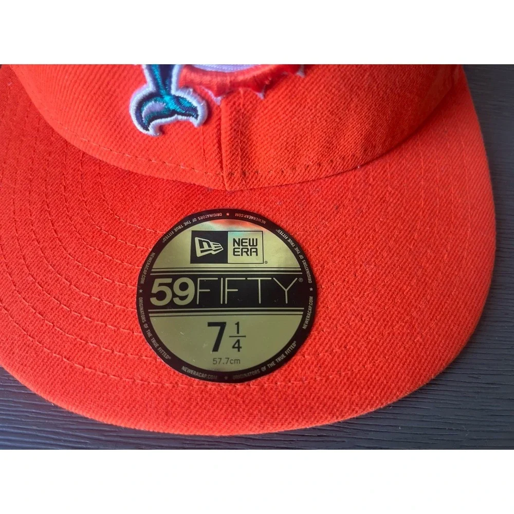 Miami Dolphins Hat Cap Fitted Mens 7 1/4 Orange NFL Football 59FIFTY New Era NWT